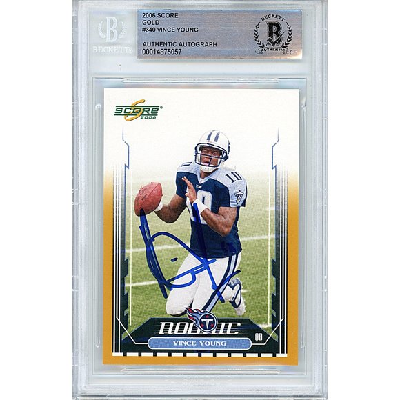 Vince Young Autographed Titans 2006 Score Gold Rookie Football Card Beckett Slab - Picture 1 of 4